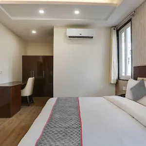 Hotel Townhouse The Adore